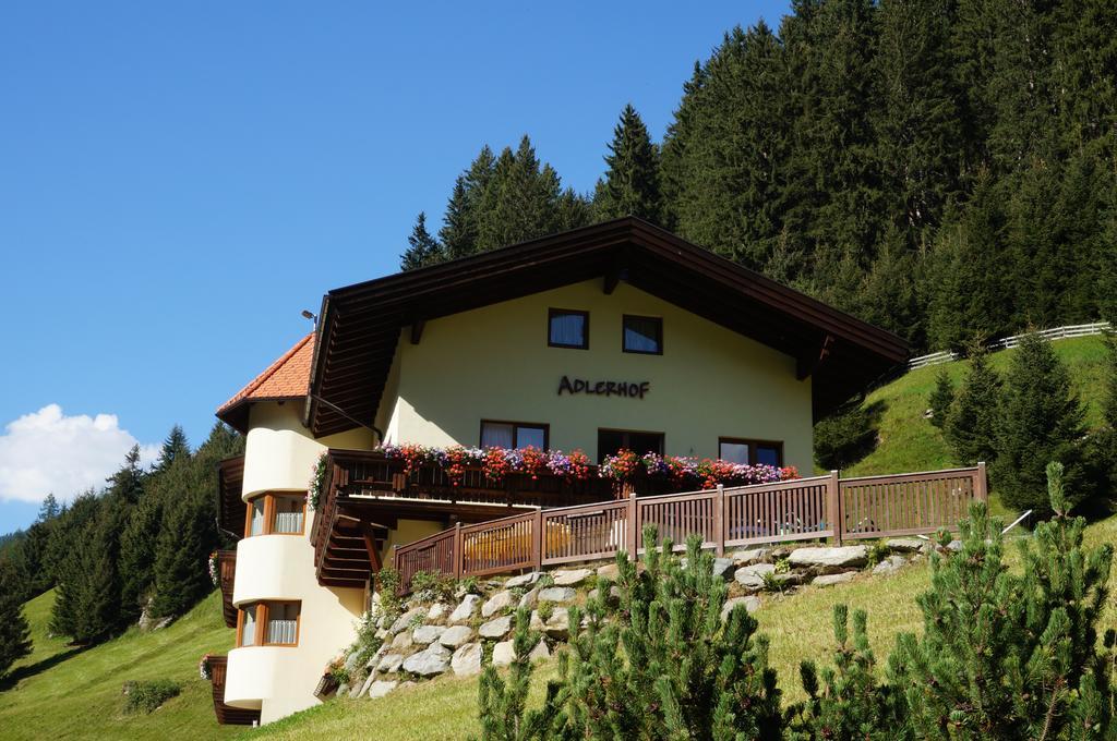 Appartement Adlerhof à Sankt Leonhard im Pitztal Extérieur photo
